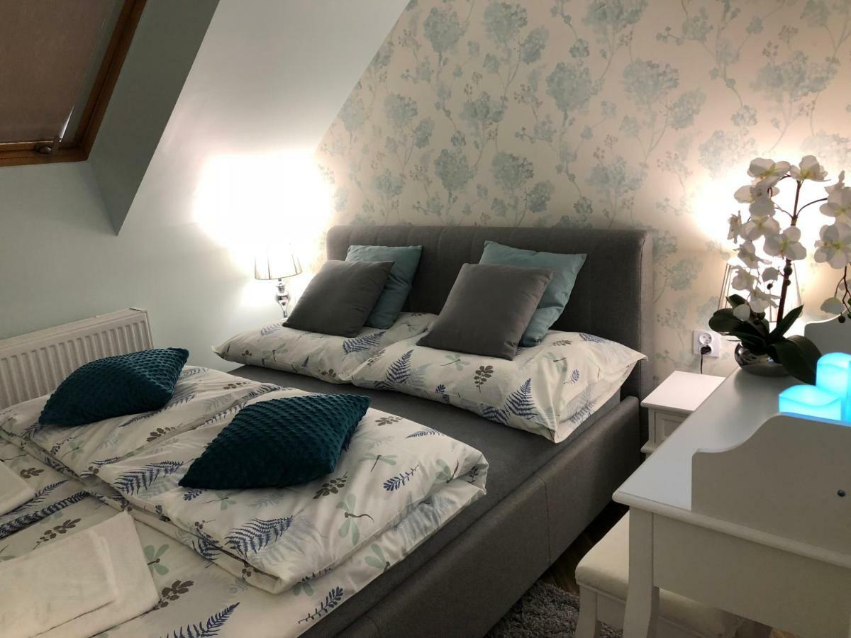 Family & Business Elegant Apartments Ul Warszawska - 2 Bedroom, Balcony, Parking Кельце Экстерьер фото