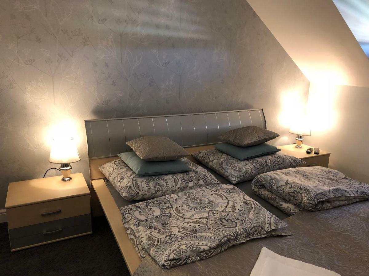 Family & Business Elegant Apartments Ul Warszawska - 2 Bedroom, Balcony, Parking Кельце Экстерьер фото