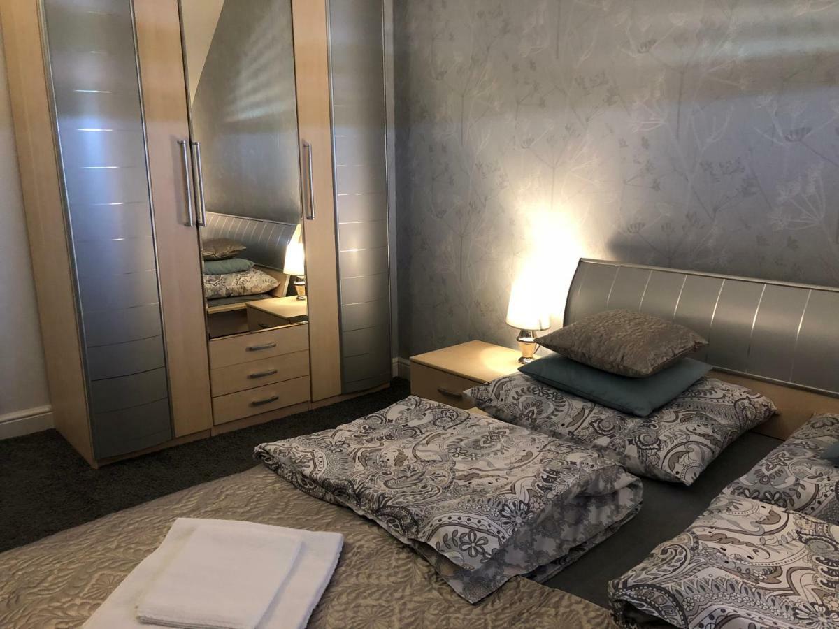 Family & Business Elegant Apartments Ul Warszawska - 2 Bedroom, Balcony, Parking Кельце Экстерьер фото