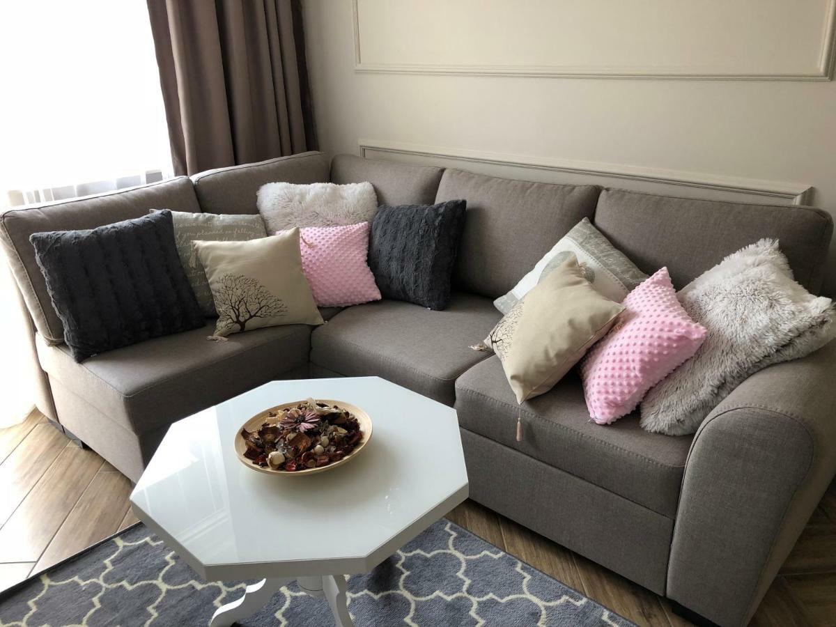 Family & Business Elegant Apartments Ul Warszawska - 2 Bedroom, Balcony, Parking Кельце Экстерьер фото