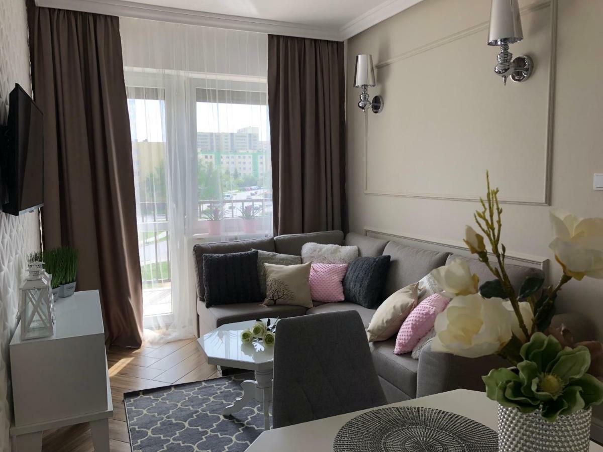 Family & Business Elegant Apartments Ul Warszawska - 2 Bedroom, Balcony, Parking Кельце Экстерьер фото