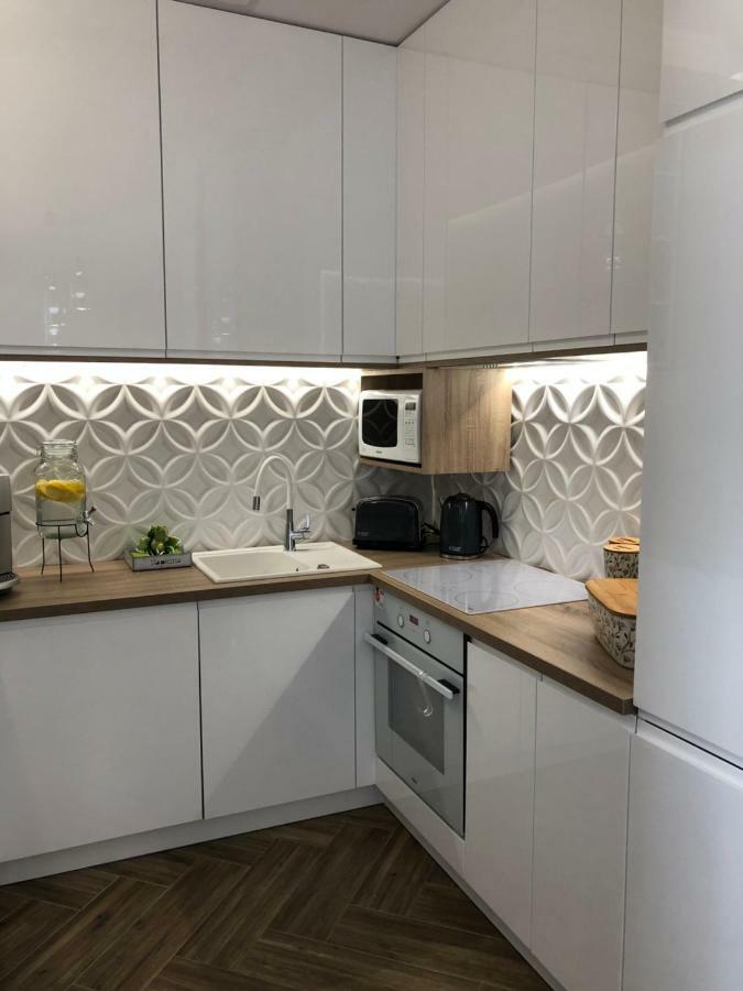 Family & Business Elegant Apartments Ul Warszawska - 2 Bedroom, Balcony, Parking Кельце Экстерьер фото
